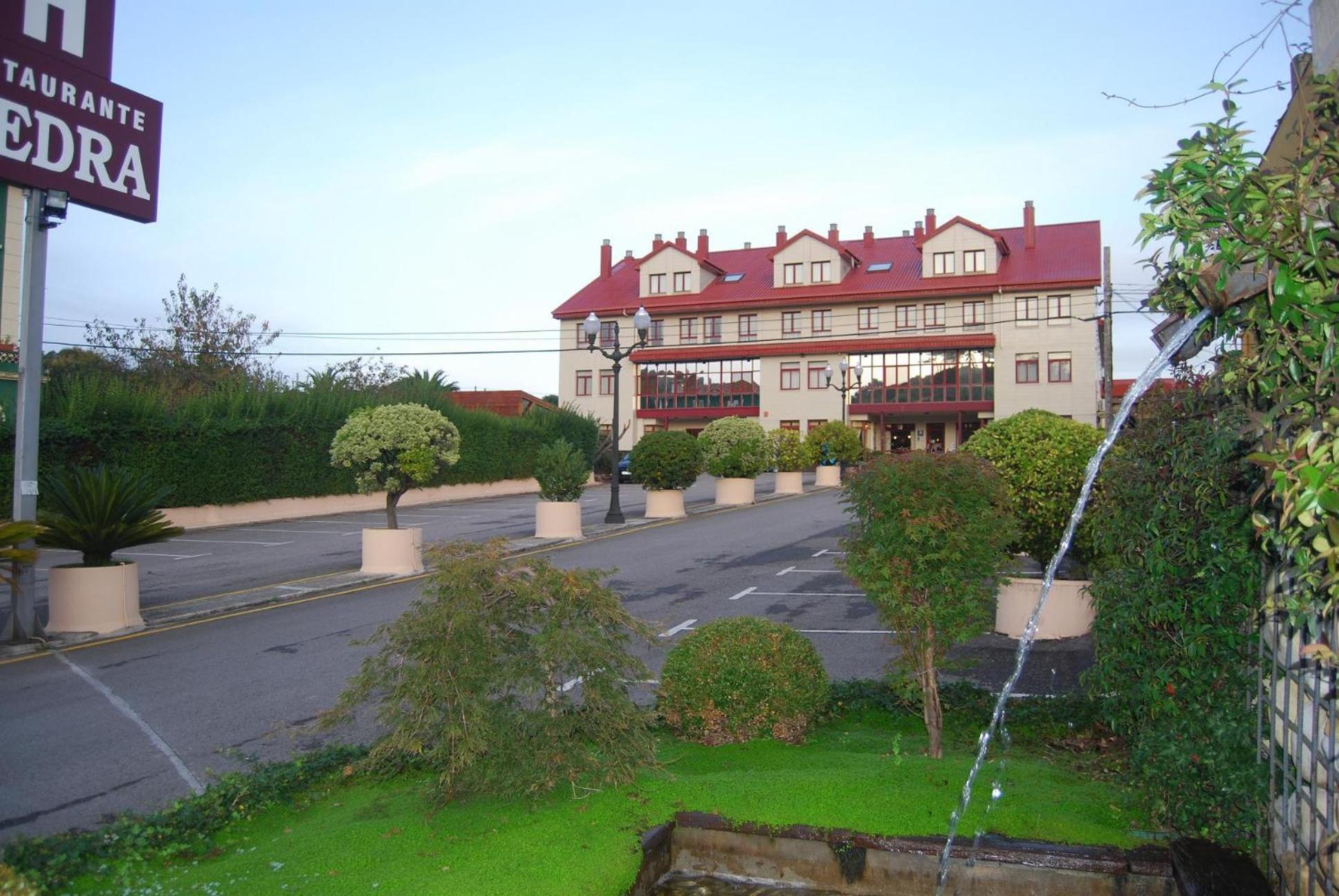 פרלורה Hotel Piedra מראה חיצוני תמונה