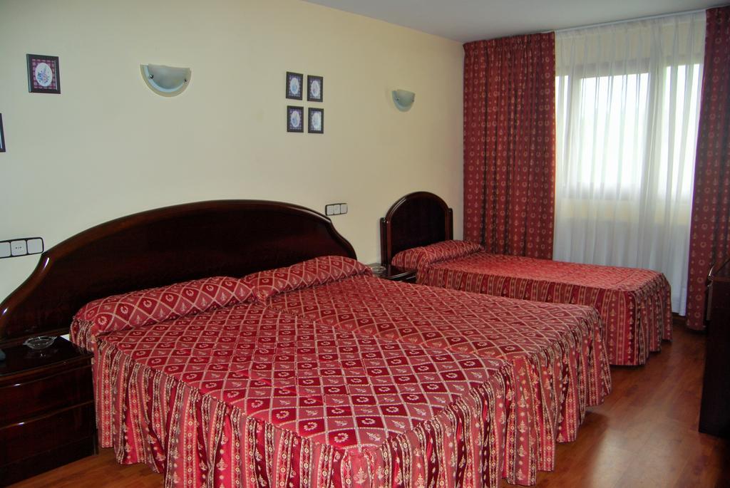 פרלורה Hotel Piedra מראה חיצוני תמונה